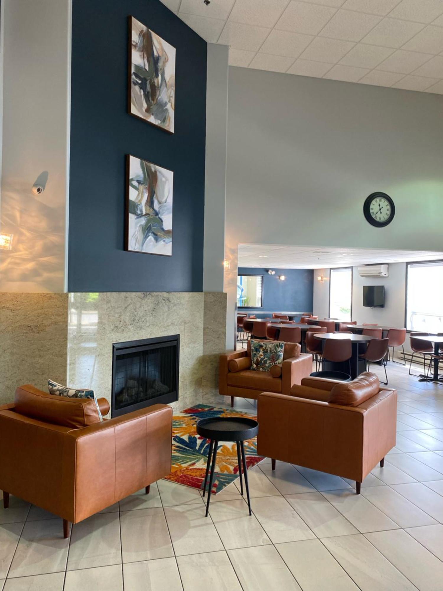 Super 8 By Wyndham Lachenaie/Terrebonne Ngoại thất bức ảnh