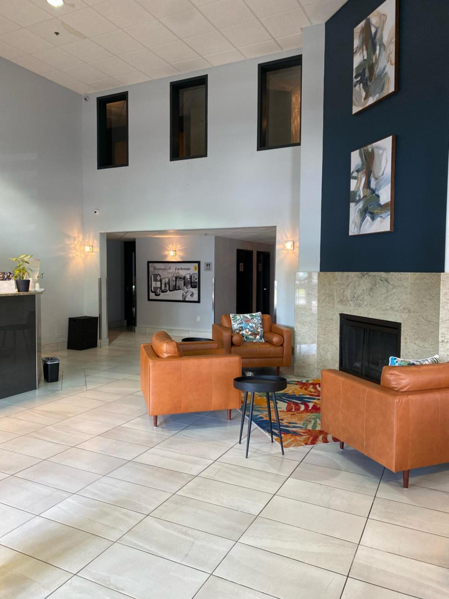 Super 8 By Wyndham Lachenaie/Terrebonne Ngoại thất bức ảnh